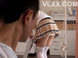 Bố dượng khốn nạn và hai nữ nhi xinh đẹp