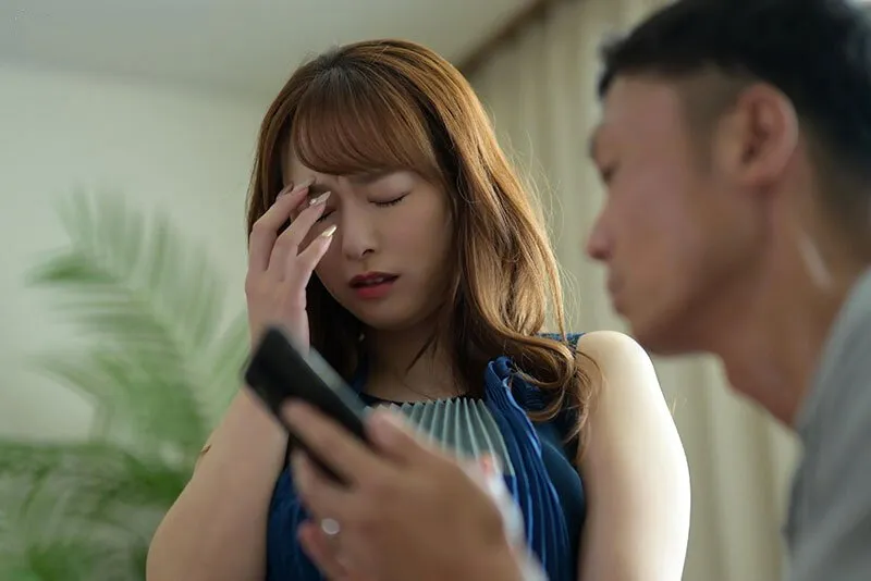 Bà xã sốc khi anh xã tâm sự về ước muốn nhìn bà xã bị người khác địt